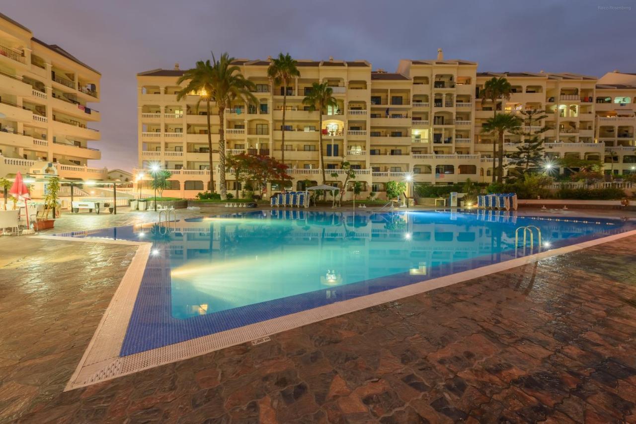 Aparthotel Castle Harbour Los Cristianos  Exterior foto